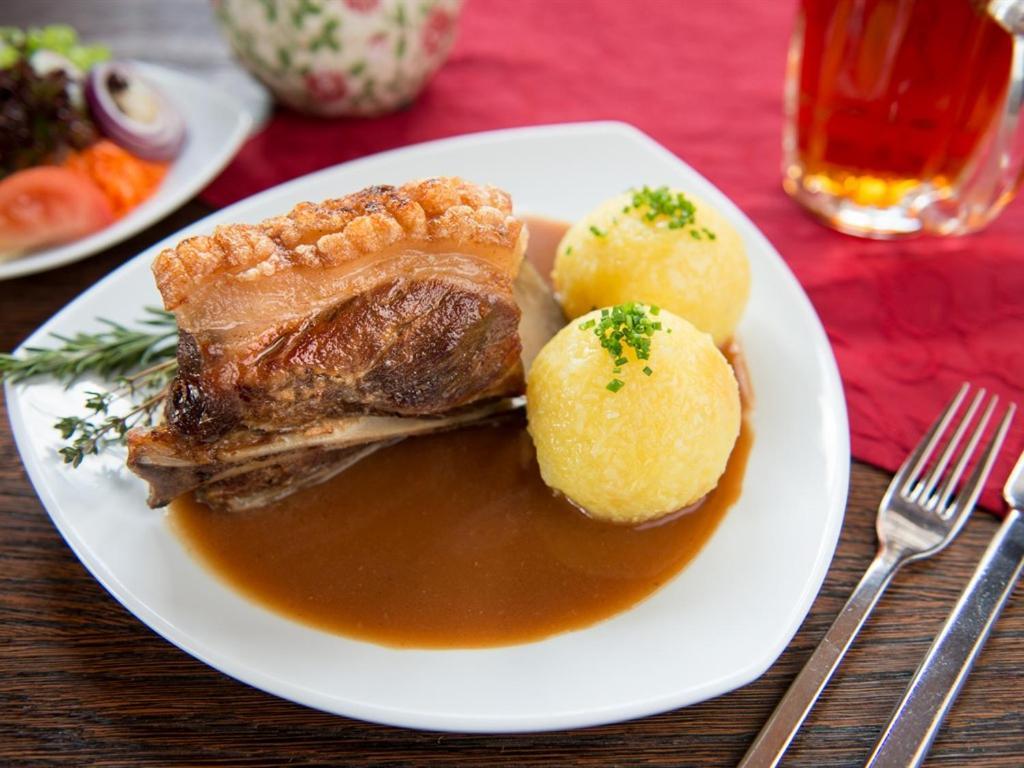 Landgasthof Schwarzes Ross Ansbach Luaran gambar